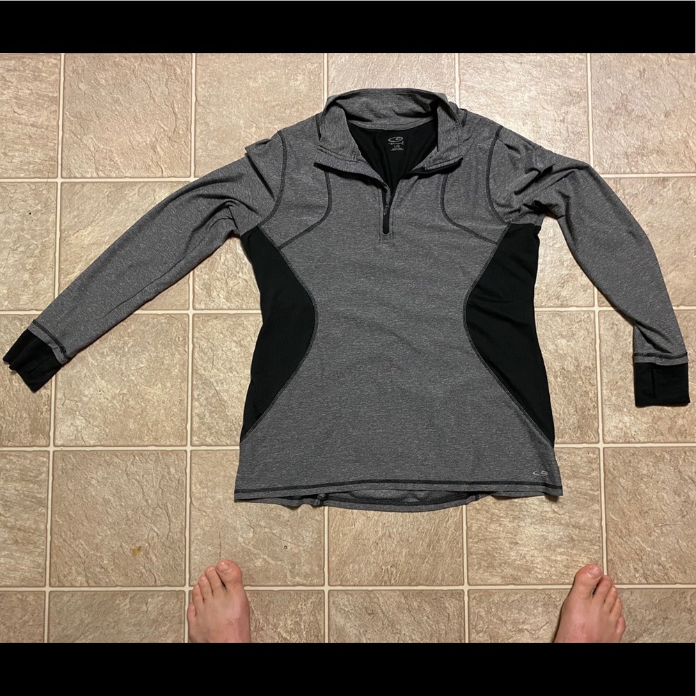 Champion activewear vented 1/2 zip pullover L)